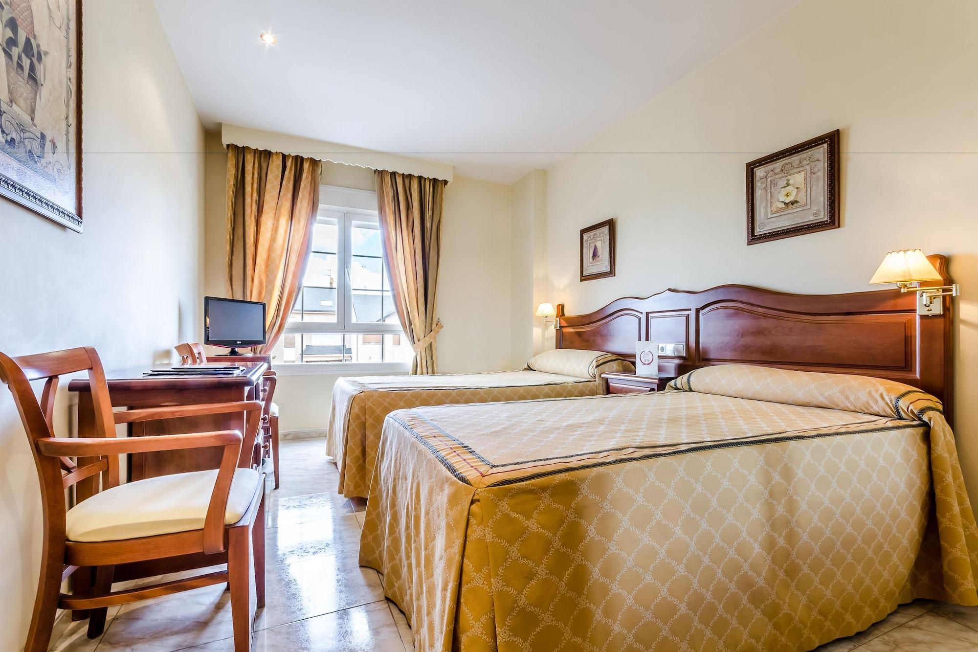Roma Aurea Hotel Talavera de la Reina Luaran gambar
