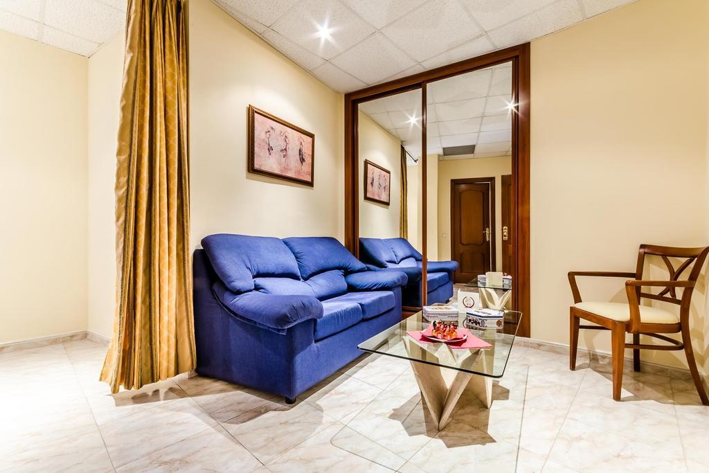 Roma Aurea Hotel Talavera de la Reina Luaran gambar